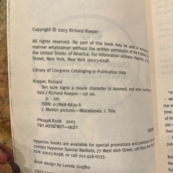 NWT💙10 SURE SIGNS A MOVIE CHARACTER IS DOOMED & THE GREATEST MOVIES OF ALL TIME - Picture 3 of 5